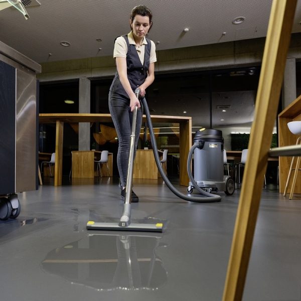 Karcher NT48/1 Wet & Dry Vacuum